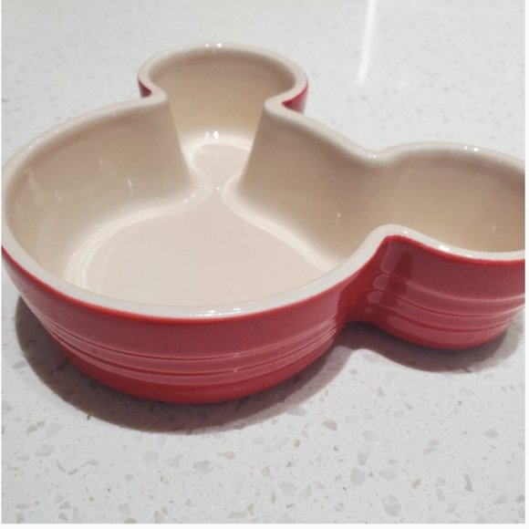 Le Creuset Stoneware Disney Mickey Mouse Ramekin 7.5 oz. Cerise red nwot - Picture 5 of 7